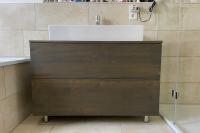 Waschtischunterschrank