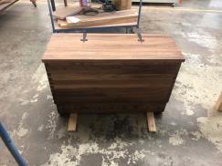 Holztruhe