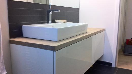 Waschtisch aus Eiche mit Unterschrank in weiß