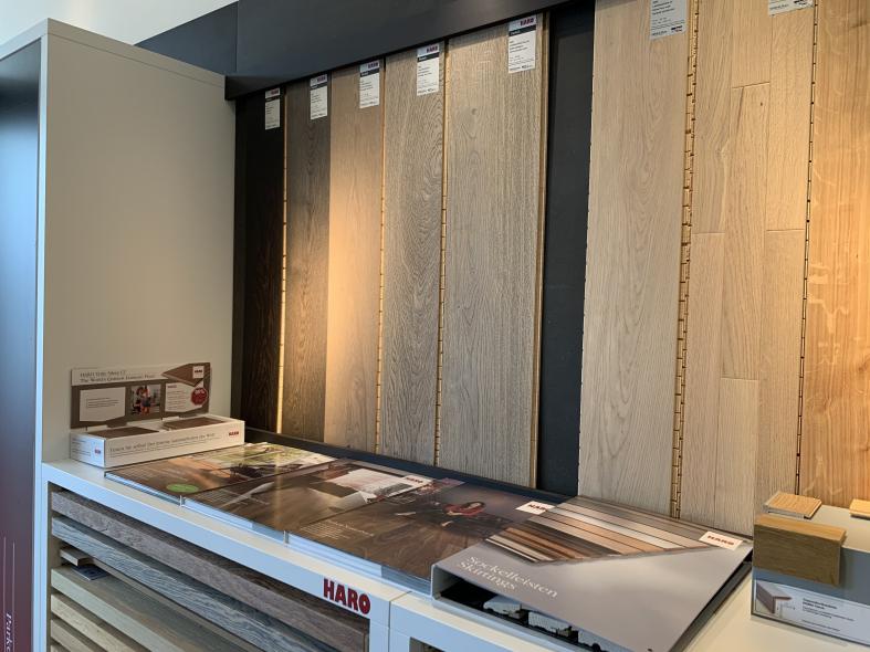 Ausstellung für Parkettböden