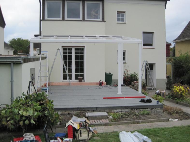 Terrassenüberdachung aus Aluminium