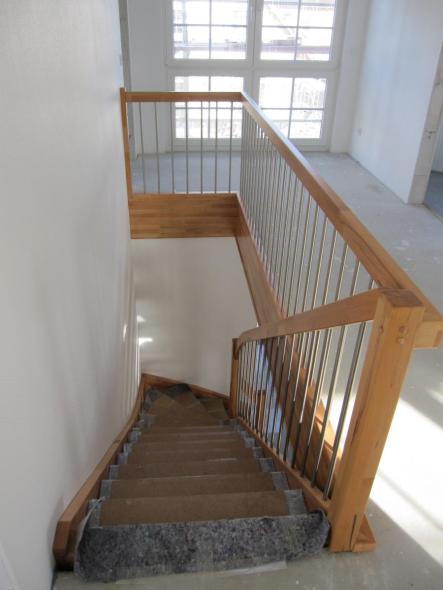 Treppe Eiche massiv