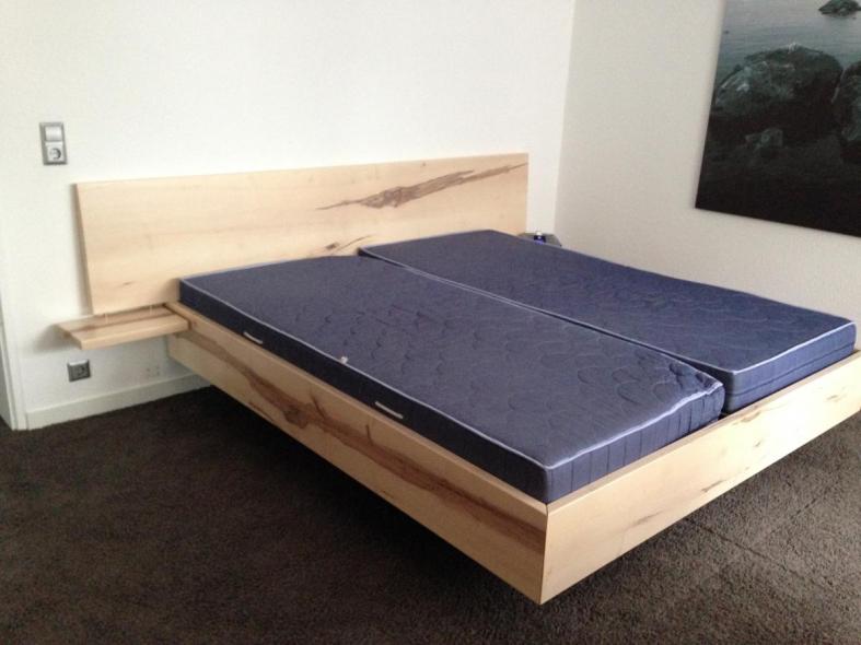 Doppelbett Kernahorn 