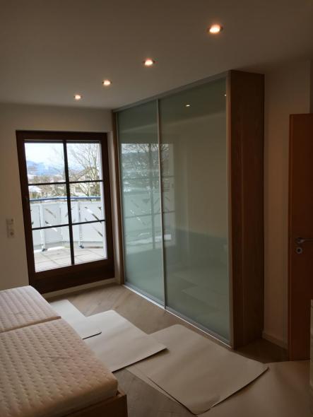 Einbauschrank für Nische im Schlafzimmer